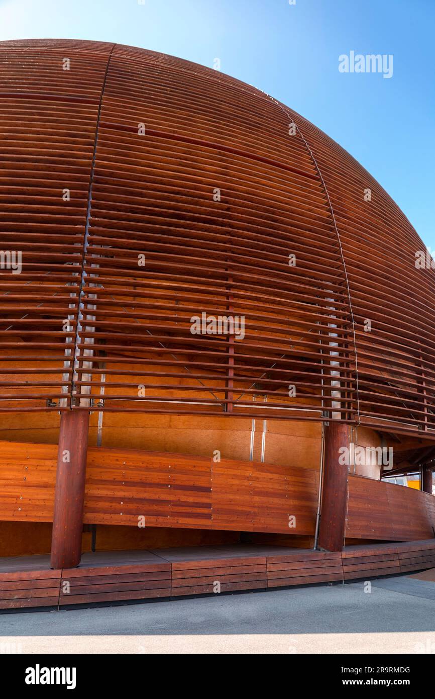 Genève, Suisse - 25 mars 2022 : l'Organisation européenne pour la recherche nucléaire est une organisation européenne de recherche qui opère la plus grande partie Banque D'Images
