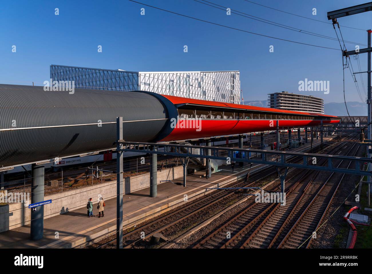 Genève, Suisse - 25 mars 2022 : la gare de Genève-Secheron est une gare de la commune de Genève, dans le canton suisse de Genève Banque D'Images