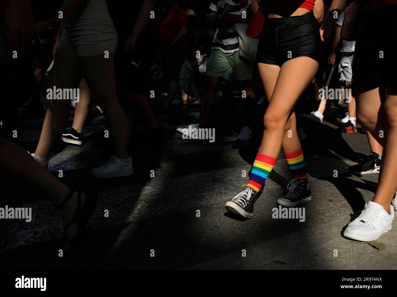 Palma, Espagne. 28th juin 2023. Les gens manifestent à Palma lors de l'Orgullo LGTBI Mallorca, Pride Day à Majorque. Credit: Clara Margais/dpa/Alay Live News Banque D'Images