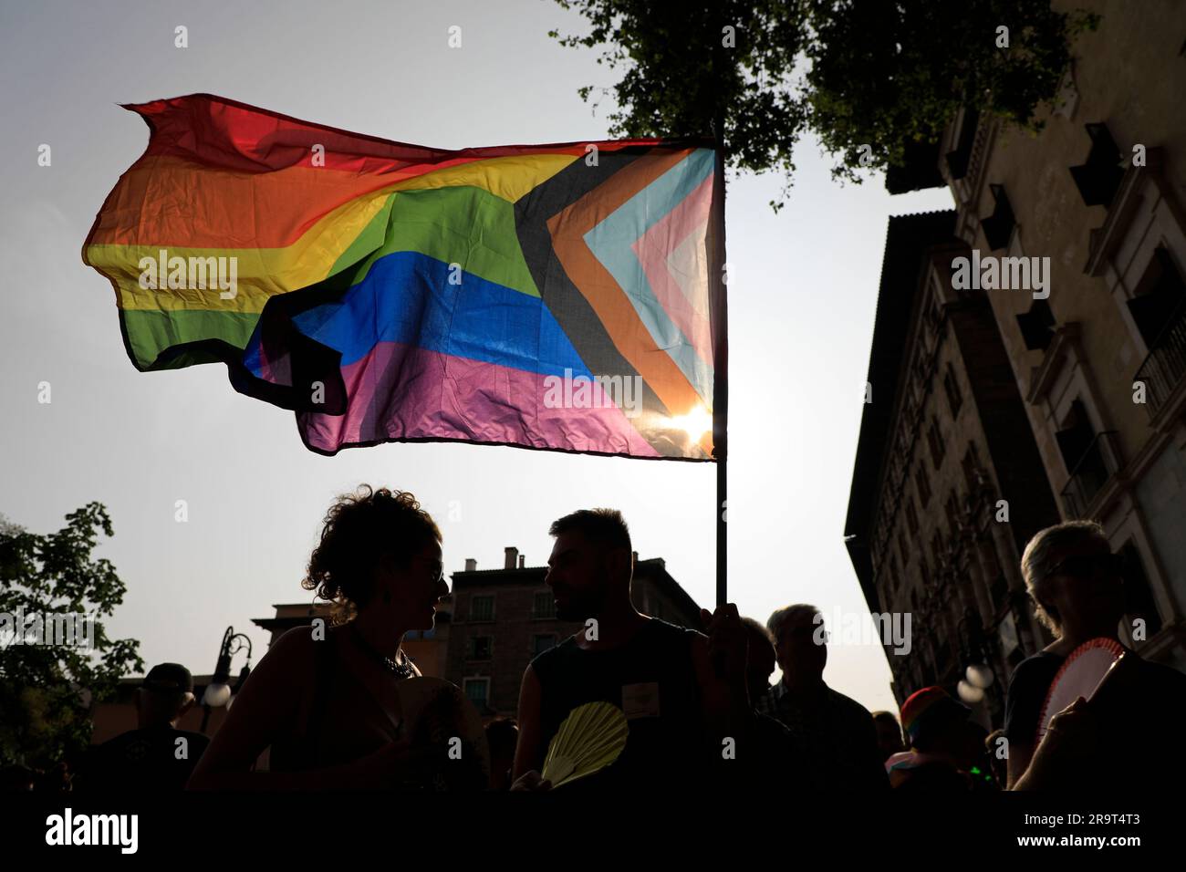 Palma, Espagne. 28th juin 2023. Les gens manifestent à Palma lors de l'Orgullo LGTBI Mallorca, Pride Day à Majorque. Credit: Clara Margais/dpa/Alay Live News Banque D'Images