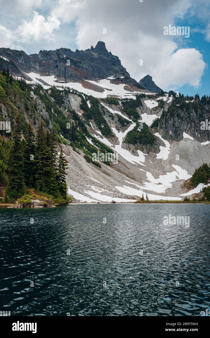 Snow Lake au parc national du mont Rainier Banque D'Images