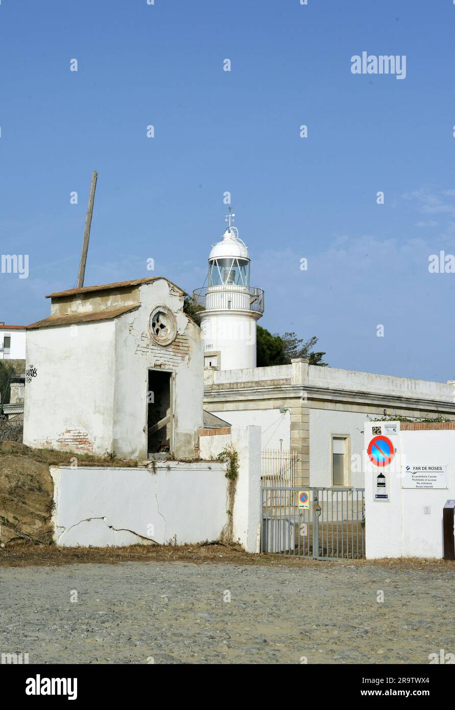 Phare de Rosas dans la région d'Alt Emporda de la province de Gérone, Catalogne, Espagne Banque D'Images