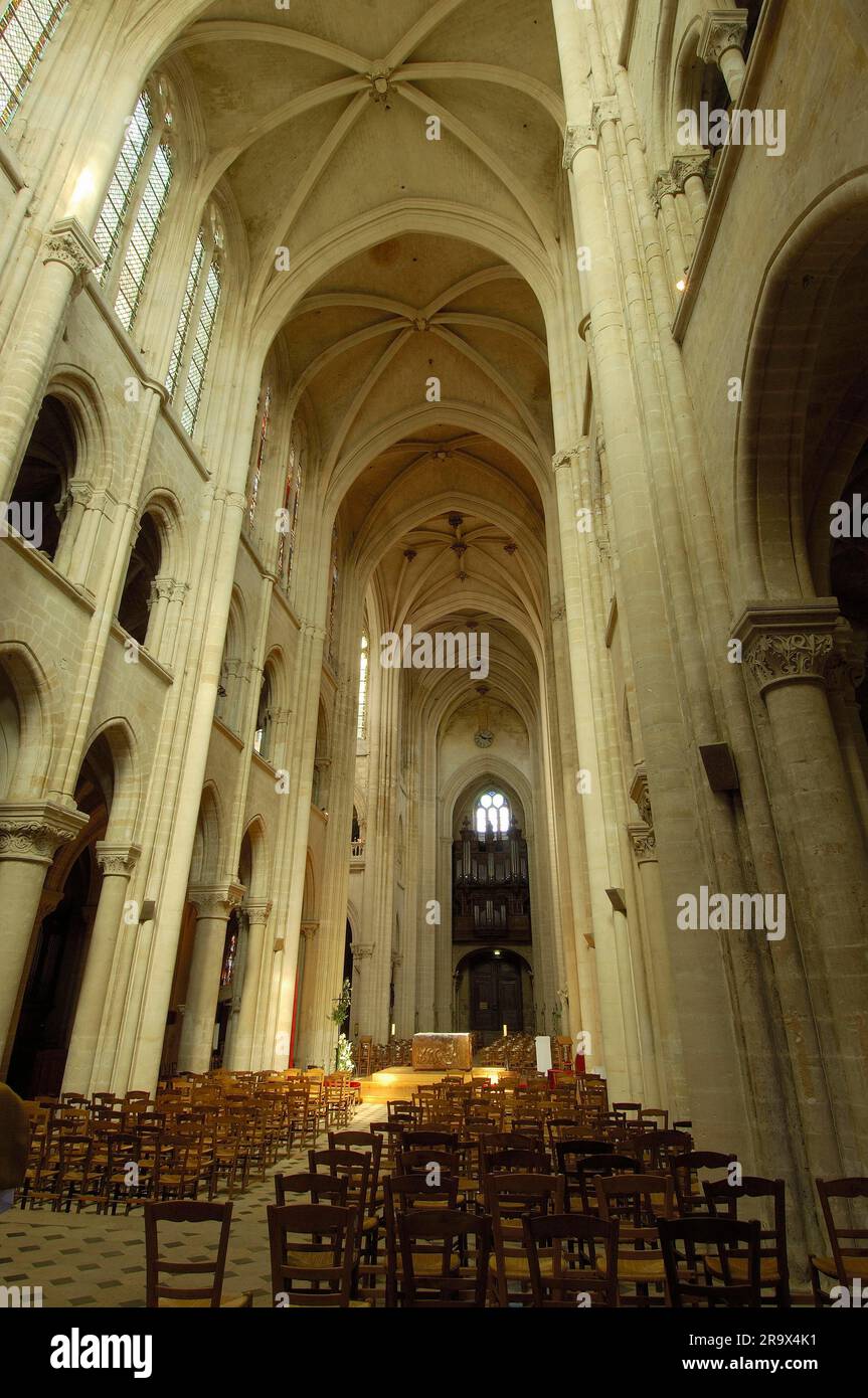 Cathédrale de Senlis, Cathédrale notre-Dame de, Senlis, Oise, Picardie, France Banque D'Images