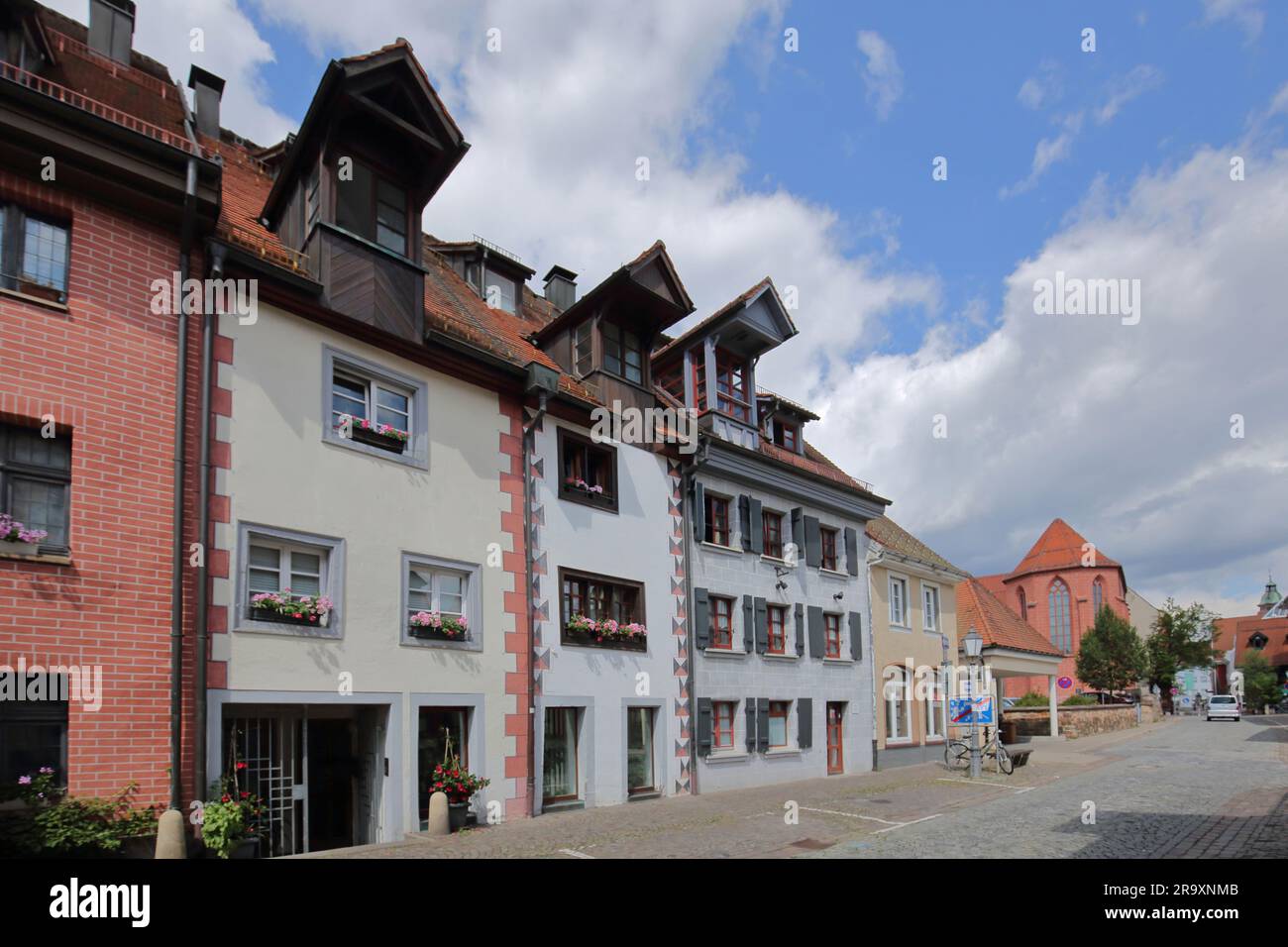 Maisons avec grues dormers à Rietgasse, Villingen, Villingen-Schwenningen, Forêt Noire du Sud, Forêt Noire, Bade-Wurtemberg, Allemagne Banque D'Images