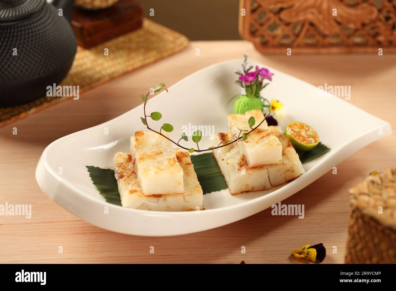 Le navet cuit à gâteau, nourriture chinoise Photo Stock - Alamy