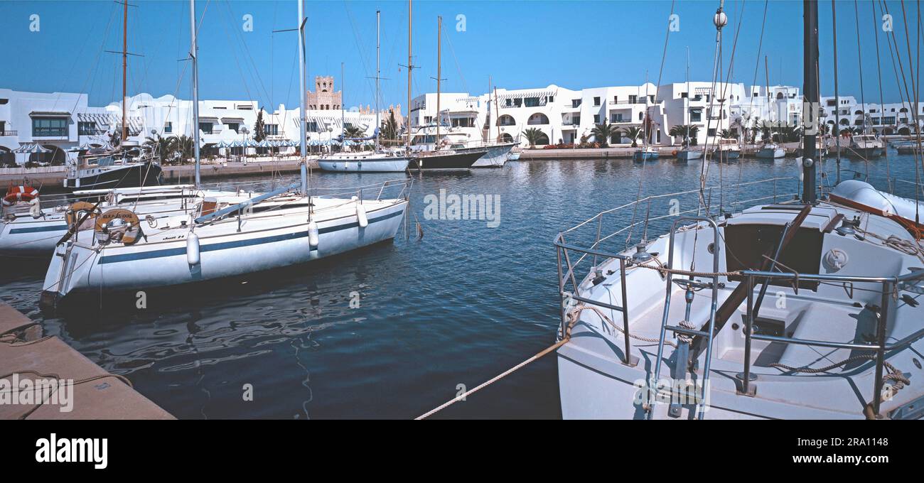 Bateaux dans la marina, Port El Kantaoui, près de Sousse, Tunisie Banque D'Images