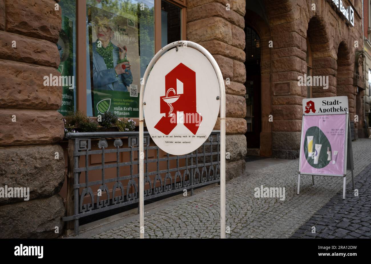 Logo de la pharmacie, logo devant Stadtapotheke, Weimar, Thuringe, Allemagne Banque D'Images