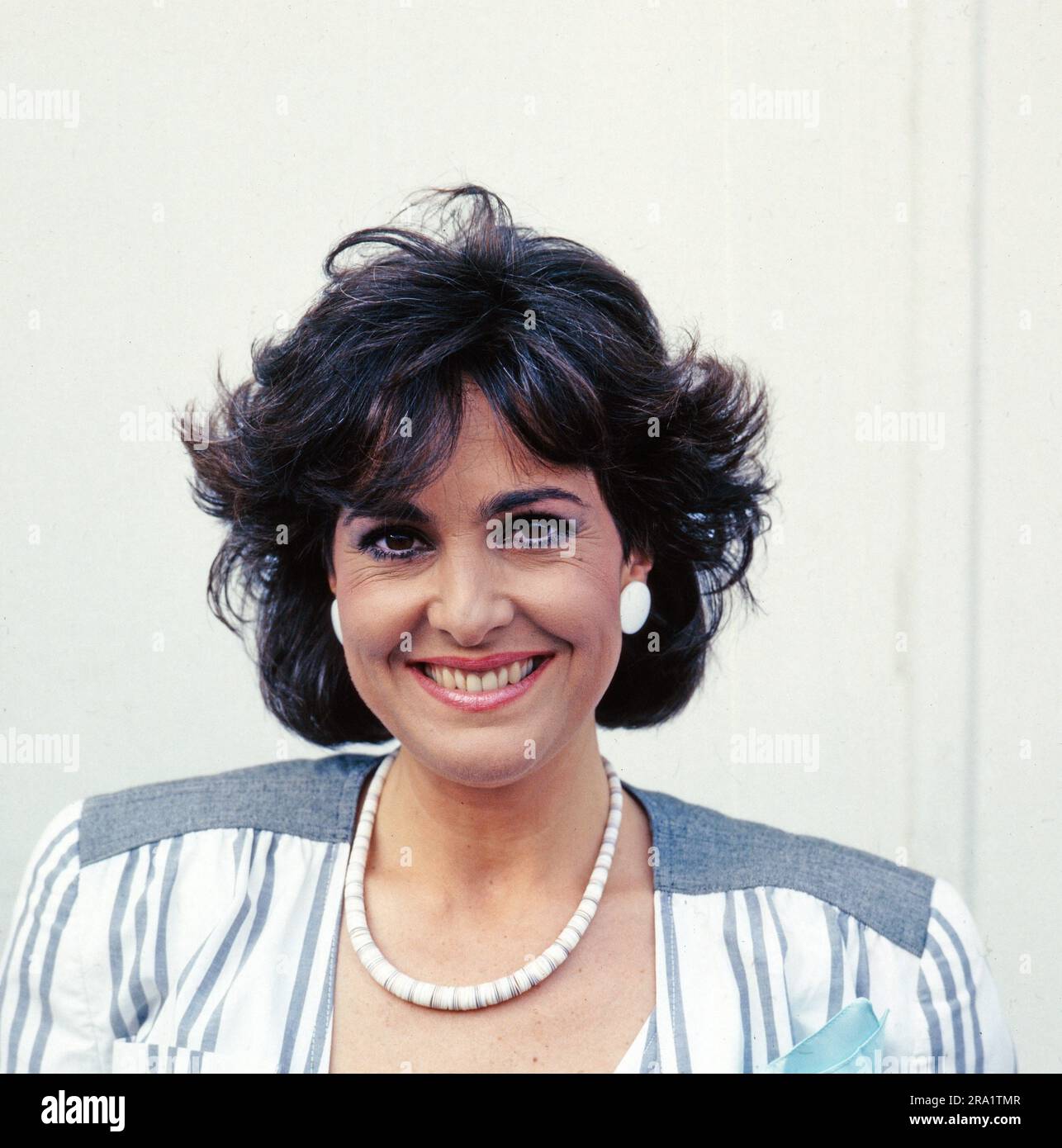Paola, Schweizer Sängerin und Moderatorin, Portrait 1985. Banque D'Images