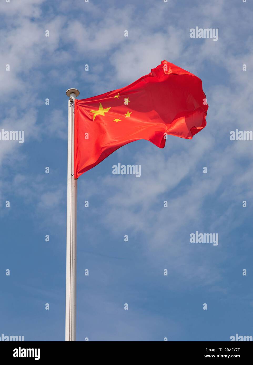 Drapeau national de la République populaire de Chine vent Banque D'Images