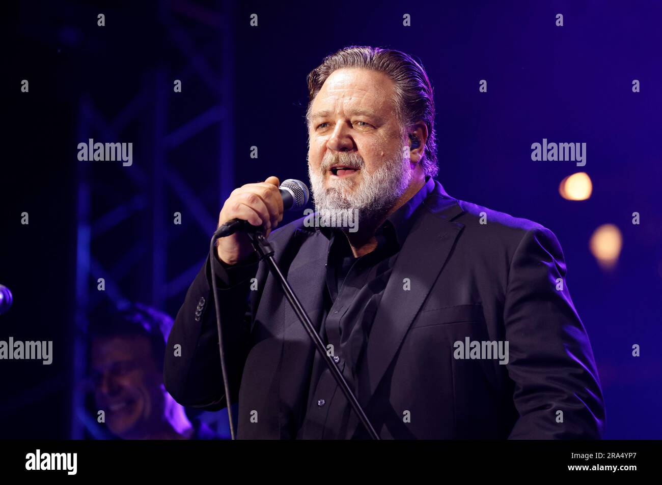 Russell Crowe vit BEI einem Konzert auf dem 57. Internationalen Filmfestival Karlovy Vary 2023 im Hotel Thermal. Karlsbad, 30.06.2023 Banque D'Images