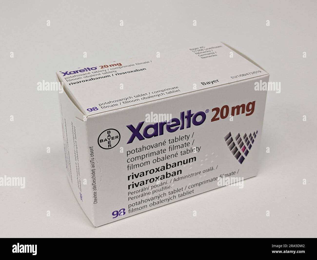 Prague, république tchèque-mai 22 2023. XARELTO, médicament pour réduire les accidents vasculaires cérébraux et les caillots sanguins de Bayer Healthcare. Banque D'Images