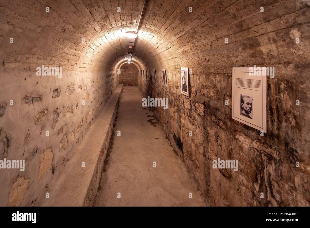 Abri de RAID aérien utilisé pendant la guerre civile espagnole - Jaen, Espagne Banque D'Images