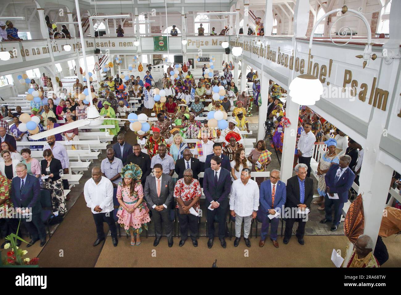 PARAMARIBO - Ministre des Affaires étrangères Wopke Hoekstra lors d'un service d'émancipation au Grote Stadskerk. Hoekstra est au Suriname pour la commémoration nationale de l'abolition de l'esclavage. Il y a 150 ans, les pays-Bas ont officiellement aboli l'esclavage. ANP RANU ABHELAKH netherlands Out - belgium Out Credit: ANP/Alay Live News Banque D'Images