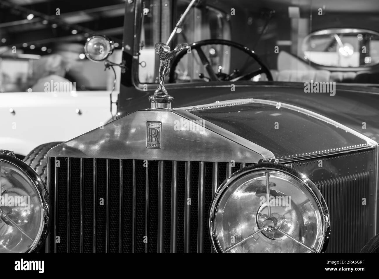 Sparkford.Somerset.United Kingdom.26 mars 2023.A Rolls Royce Phantom 2 Sedanca Deville de 1930 est en exposition au Haynes Motor Museum Banque D'Images