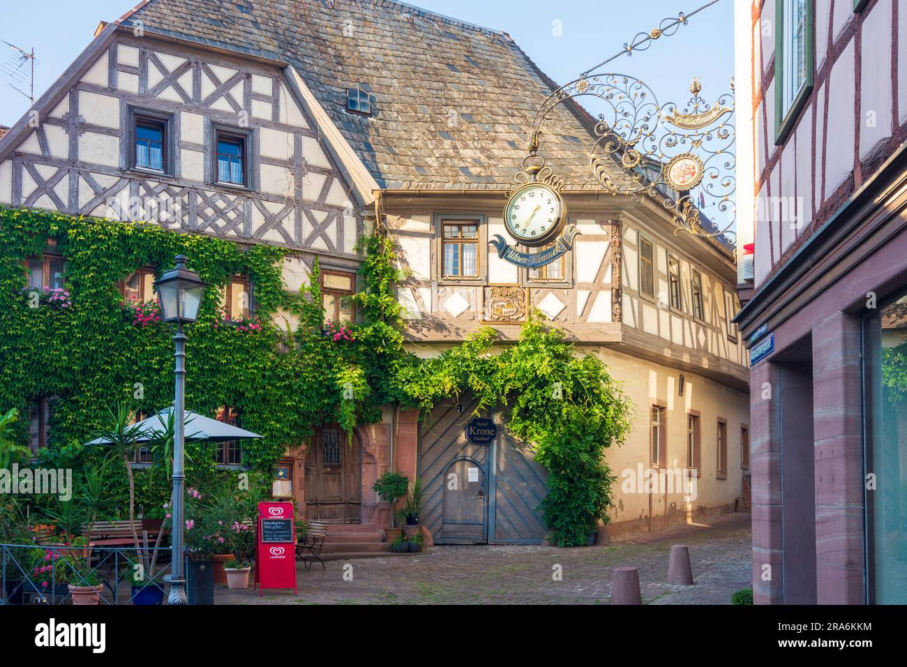 Lohr am main: Hotel Krone, maison à colombages à Unterfranken, Basse-Franconie, Bayern, Bavière, Allemagne Banque D'Images