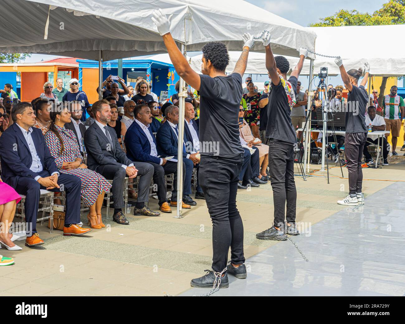 KRALENDIJK - Ministre Hugo de Jonge (logement public et aménagement du territoire) pendant la commémoration de l'esclavage à Bonaire. Sur Keti Koti, on se souvient qu'il y a exactement 150 ans, l'esclavage a pris fin sous le régime hollandais. ANP STEPHAN KOGELMAN pays-bas sortie - belgique sortie Banque D'Images