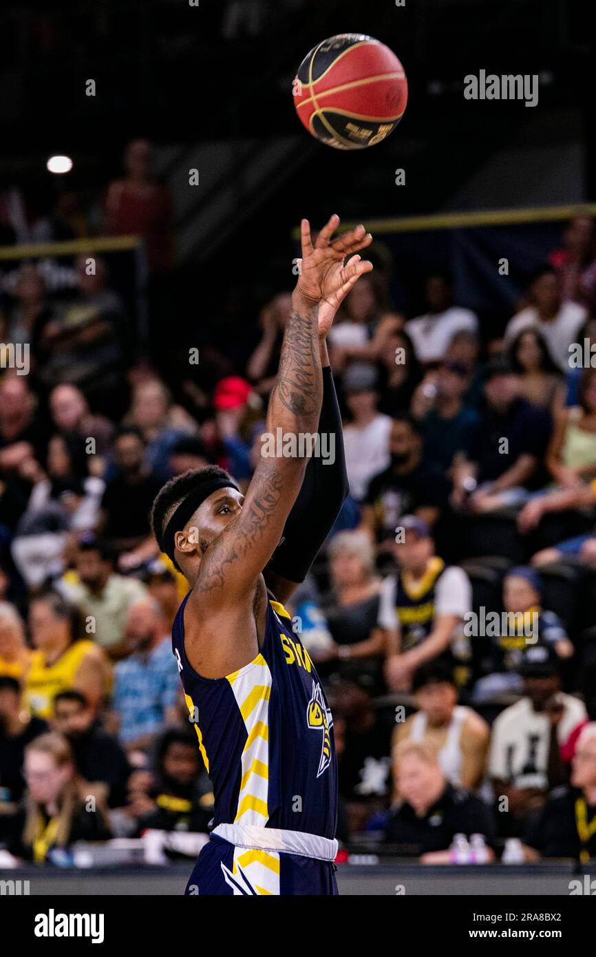 Edmonton, Canada. 29th juin 2023. Edmonton Stinger's (13) Carlton Bragg Jr (F) en 2023 CEBL action contre les étoiles de tir de Scarborough. Score final; Scarborough Shooting Stars 91:89 Edmonton Stingers (photo de Ron Palmer/SOPA Images/Sipa USA) Credit: SIPA USA/Alamy Live News Banque D'Images