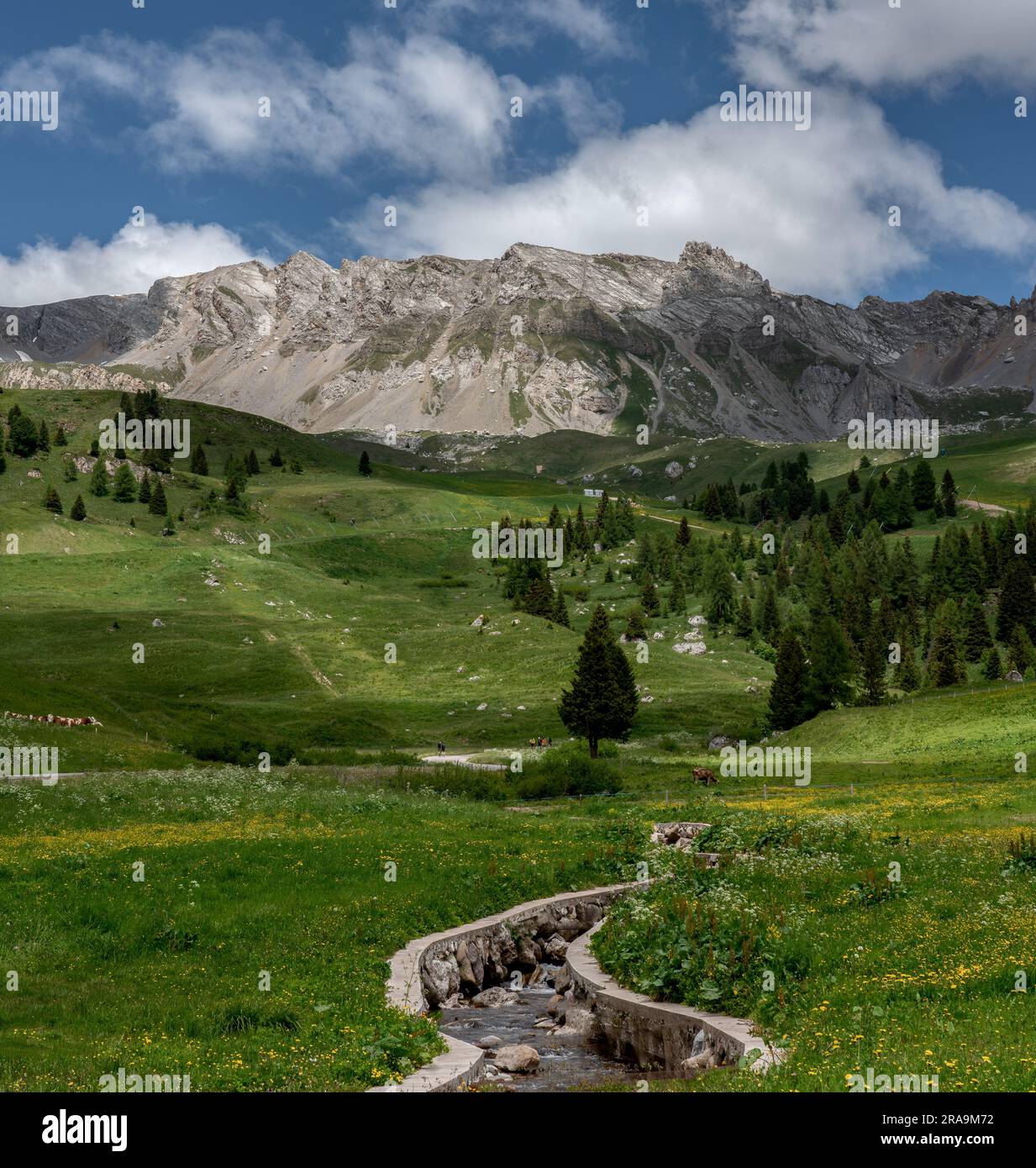 Week-end Dolomites, montagnes beautyfull et lumières de beauté. Banque D'Images