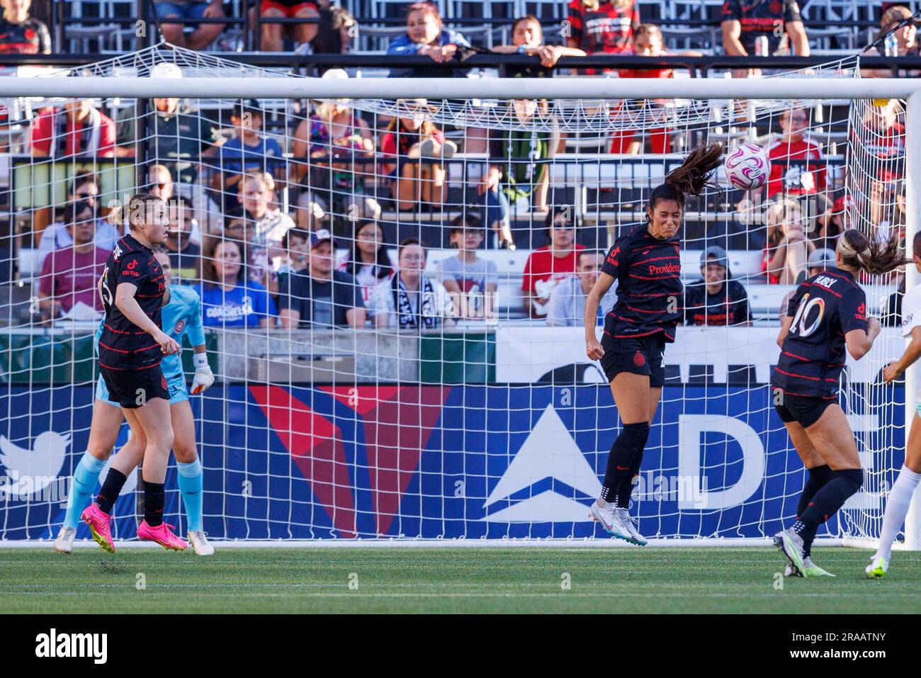 Portland, États-Unis. 01st juillet 2023. L'Izzy d'Aquila des Thorns dirige une balle loin de leur but dans la première moitié. Le Kansas City Current a battu le Portland Thorns football Club 1-0 sur 1 juillet 2023 au parc Providence à Portland, Oregon. Michelle Cooper, du Kansas, a marqué le seul but sur un coup de pied de pénalité dans la première moitié. (Photo de John Rudoff/Sipa USA) crédit: SIPA USA/Alay Live News Banque D'Images