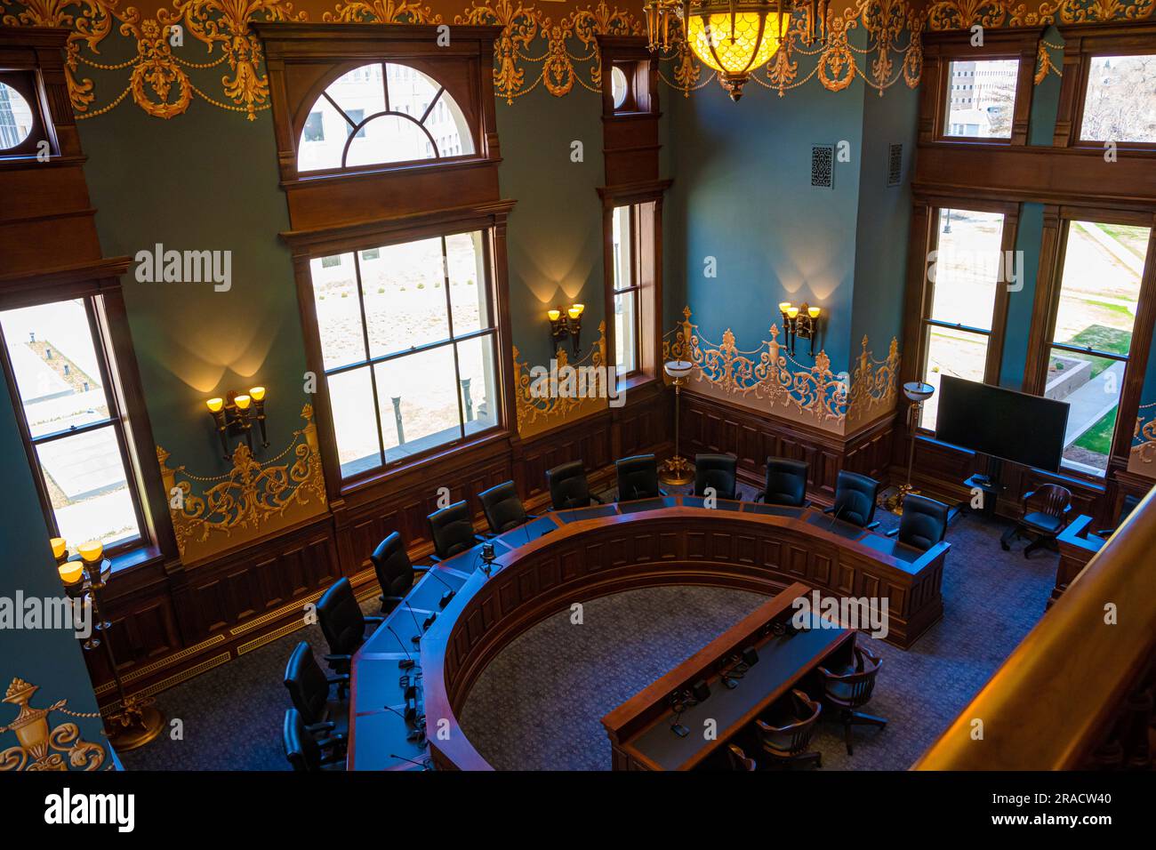 Wyoming, Wyoming, WY, Etats-Unis - 10 mai 2022: La grande salle de réunion de la Chambre du Sénat au Capitole de l'Etat du Wyoming Banque D'Images
