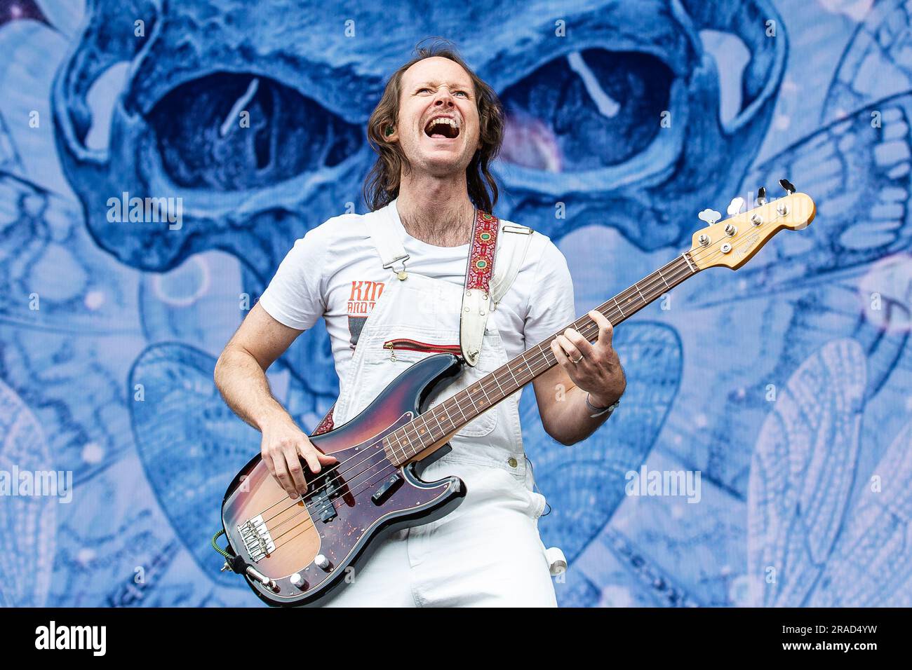 Nick Jost de Baroness jouant en live Banque D'Images