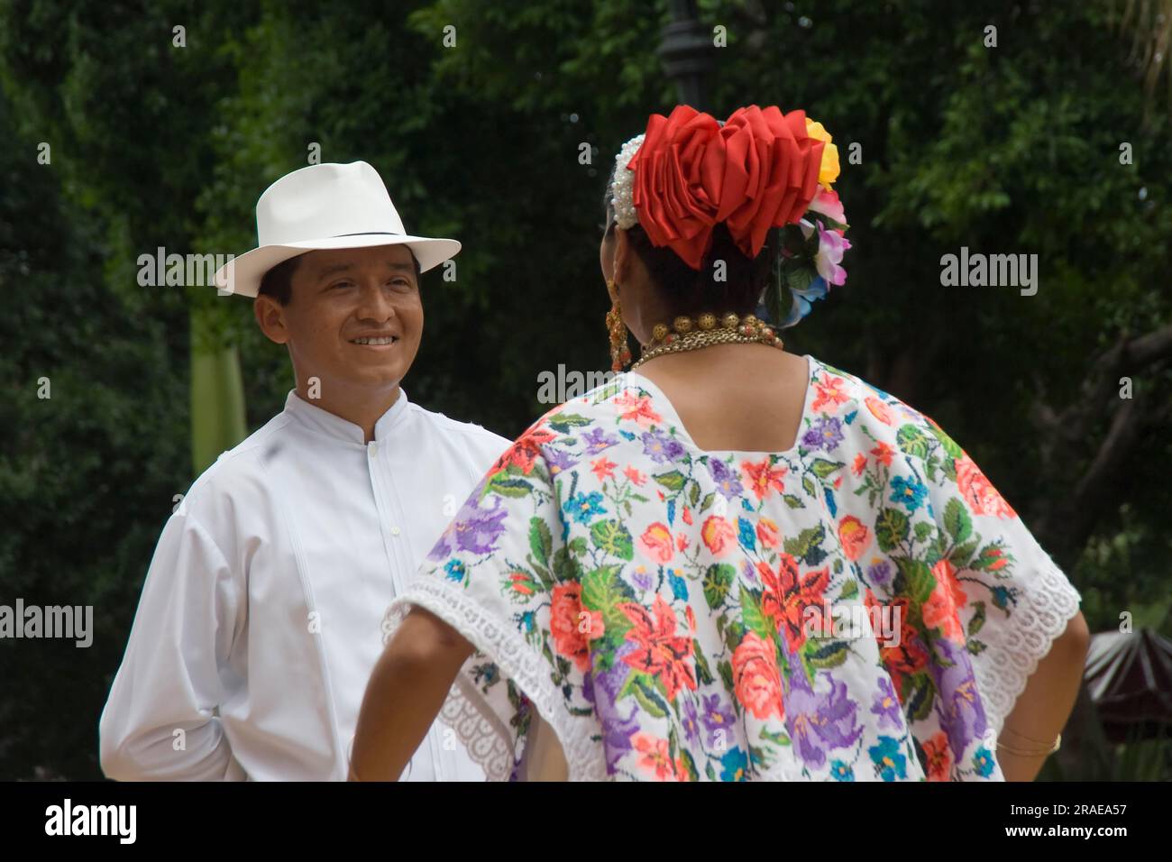 Danseurs en costume traditionnel traditionnel, danse folklorique, Merida, Yucatan, Mexique Banque D'Images