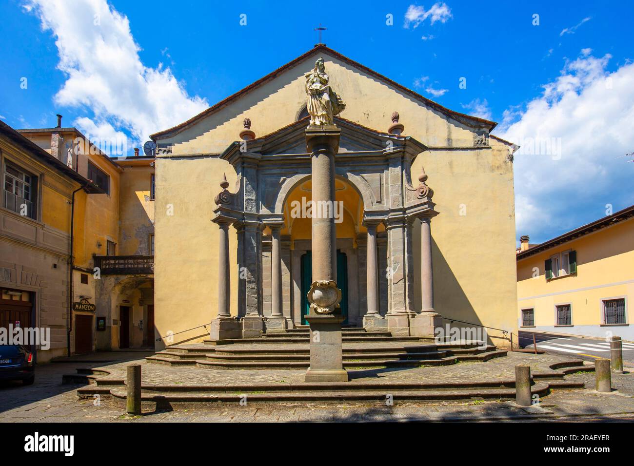Église de San Francesco, Pontremoli, Massa-Carrara. Toscane, Italie Banque D'Images