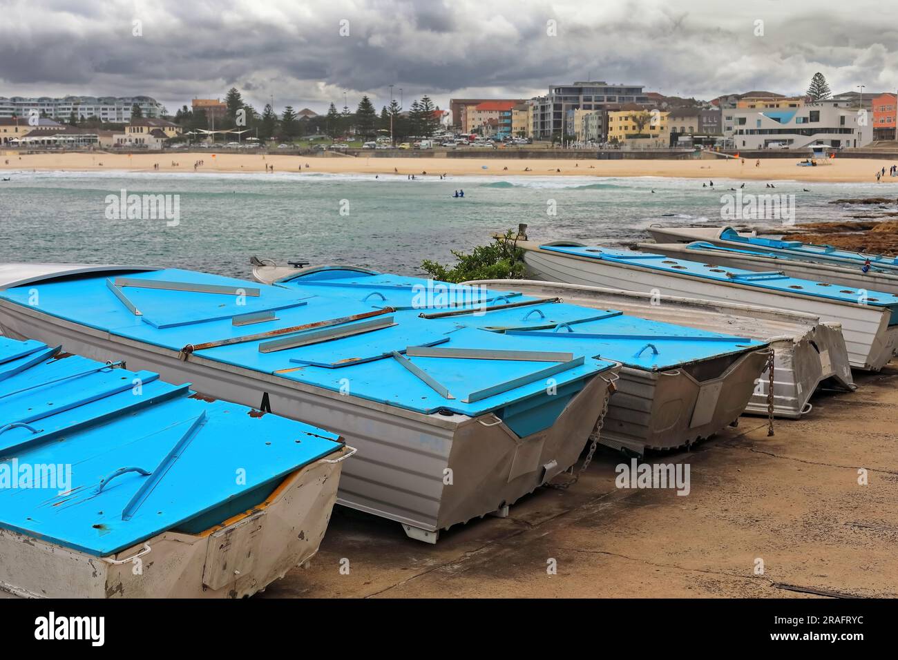 728 petits bateaux de pêche sur le rivage à Ben Buckler point à North Bondi Beach. Sydney-Australie. Banque D'Images