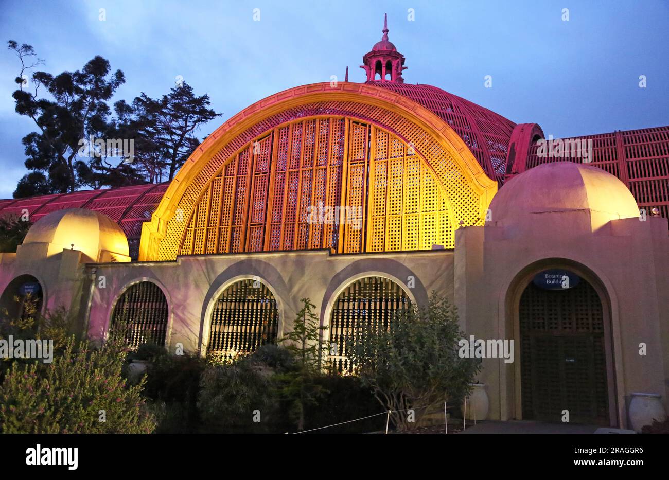 Bâtiment botanique dans la soirée - San Diego, Californie Banque D'Images