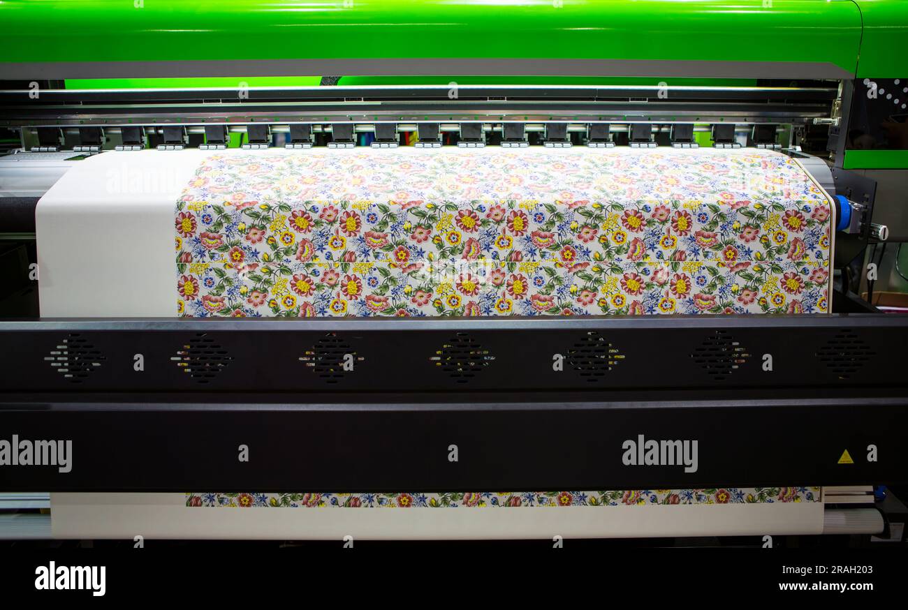 Machine d'impression textile numérique. Imprimante à transfert