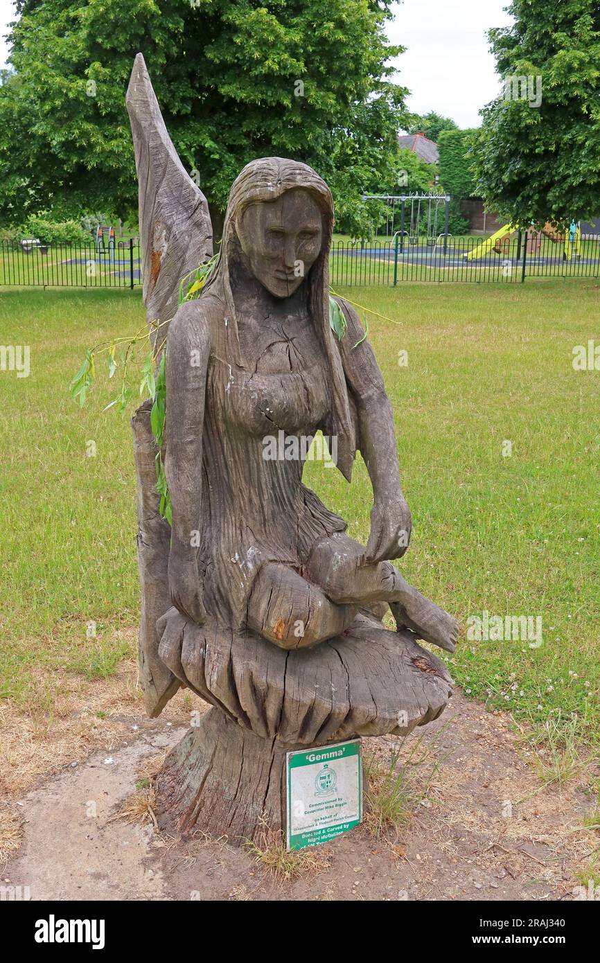 Gemma - commandé en 2011 par le conseiller du village Mike Biggin - de l'artiste Nigel McQuilton, installé à Euclid Park, Grapphall, Warrington, WA4 2PT Banque D'Images