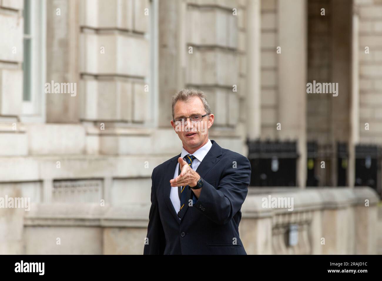 Londres, royaume-uni, 4th juillet David TC Davies, ministre gallois arrive au cabinet Whitehall crédit: Richard Lincoln/Alay Live News Banque D'Images