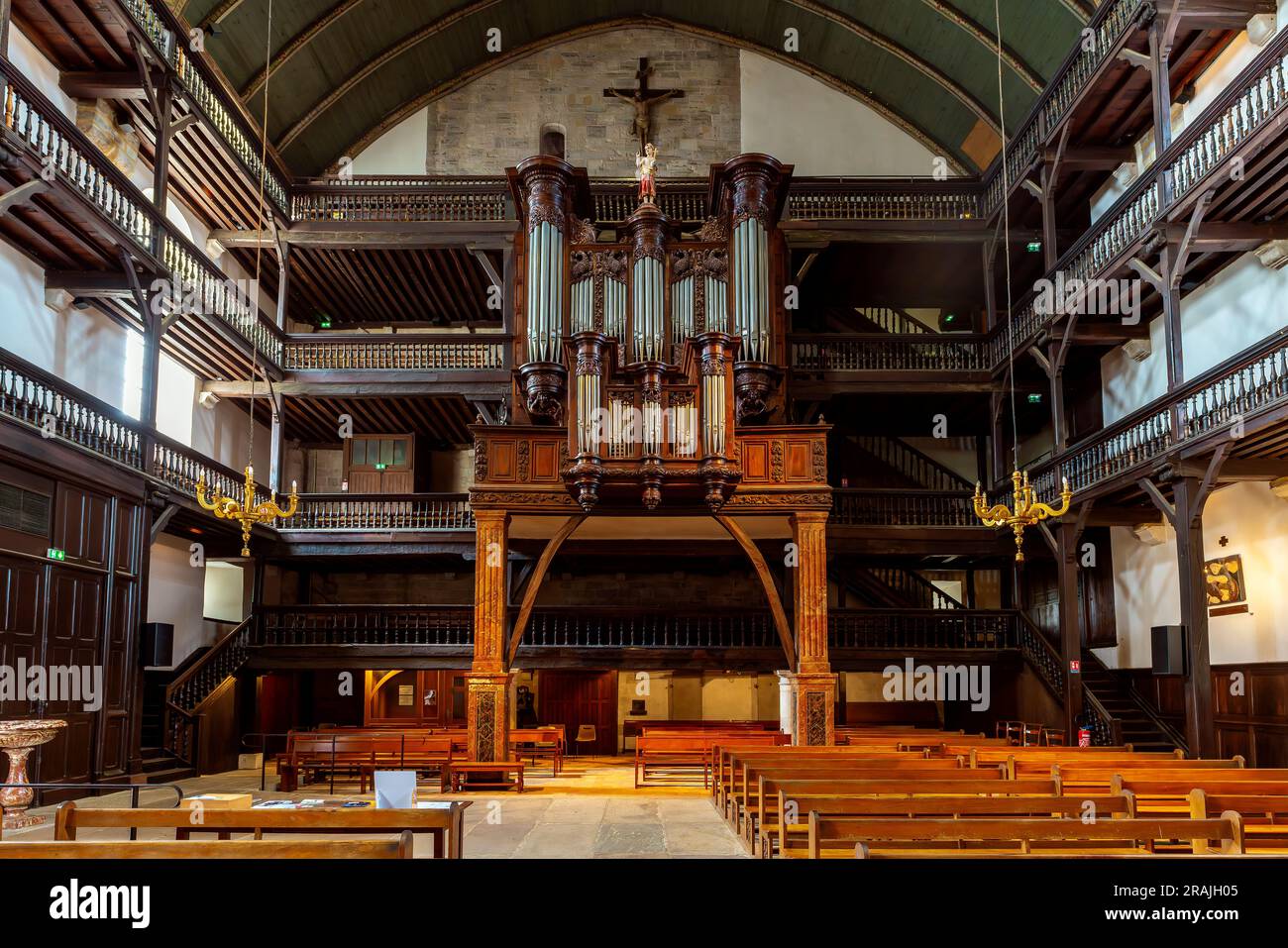 Église Saint-Jean-Baptiste (basque : San Joan Bataiatzailearen eliza est une église catholique romaine située sur la commune de Saint-Jean-de-Luz, département français o Banque D'Images