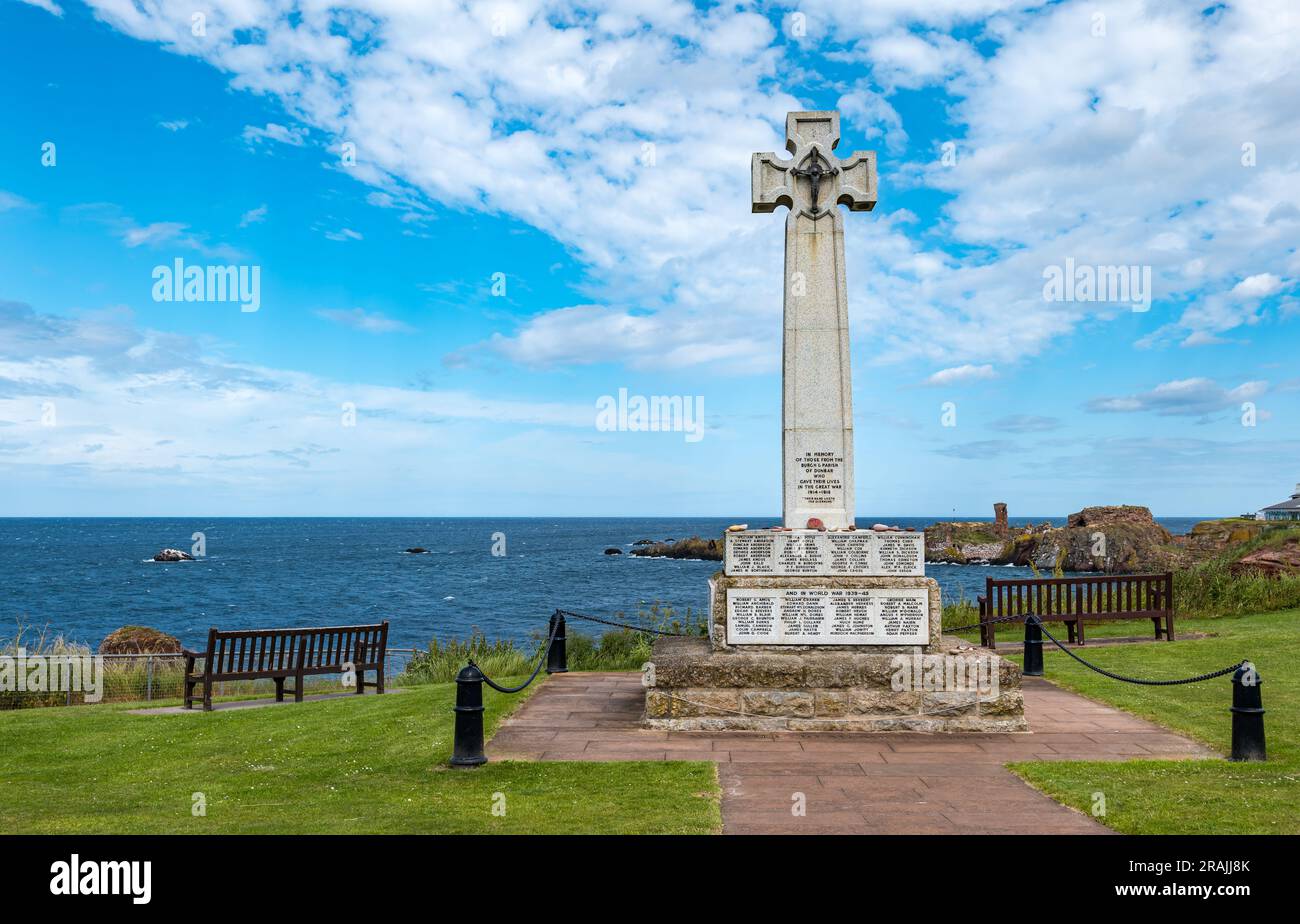Mémorial de la première et de la deuxième Guerre mondiale de Clifftop, Dunbar, Lothian oriental, Écosse, Royaume-Uni Banque D'Images