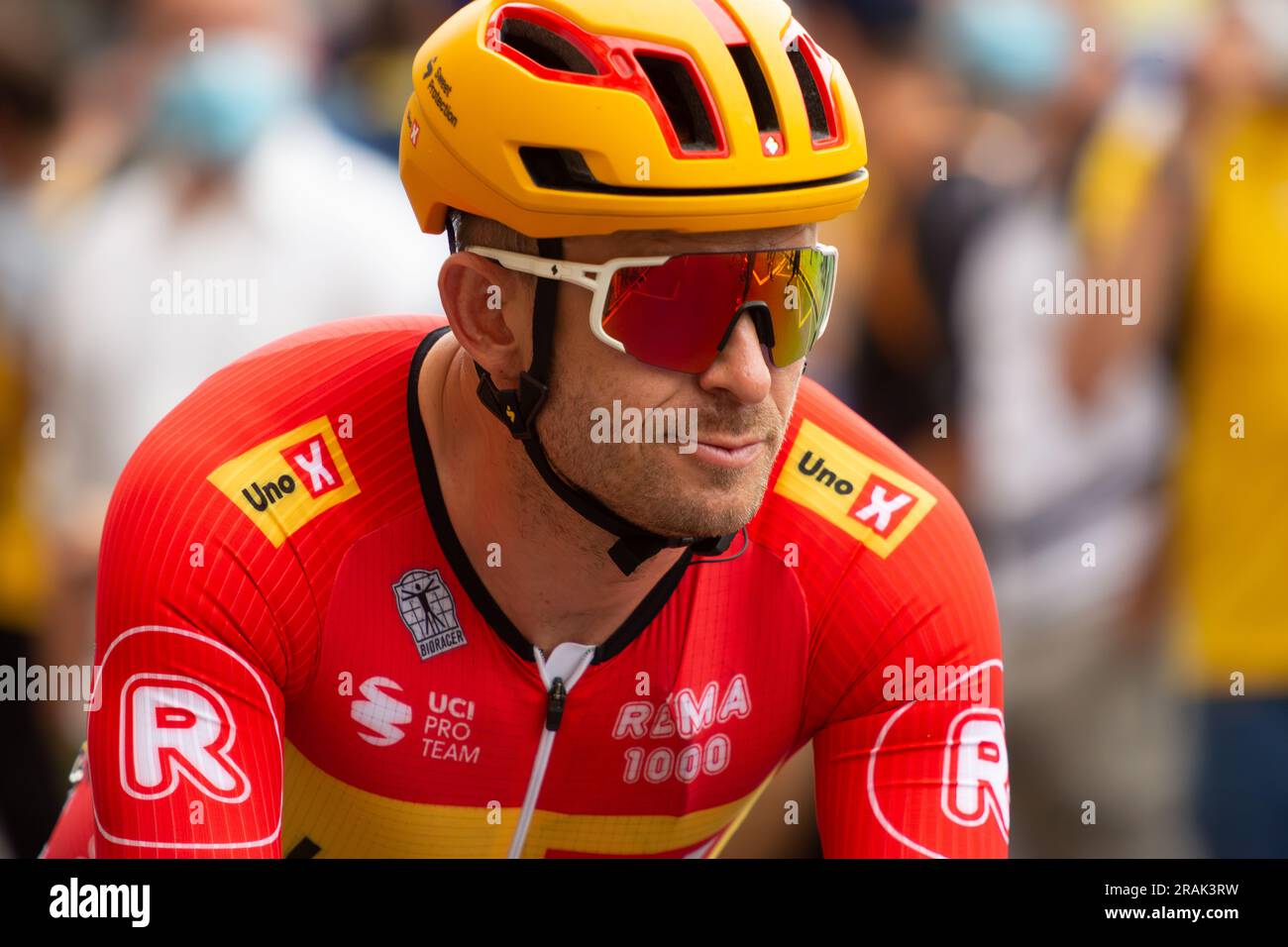 Bilbao, Espagne - 1 juillet 2023 : le cycliste ALEXANDER KRISTOFF, de l'équipe CYCLISTE UNO-X PRO, à la présentation du Tour de France dans la première Banque D'Images