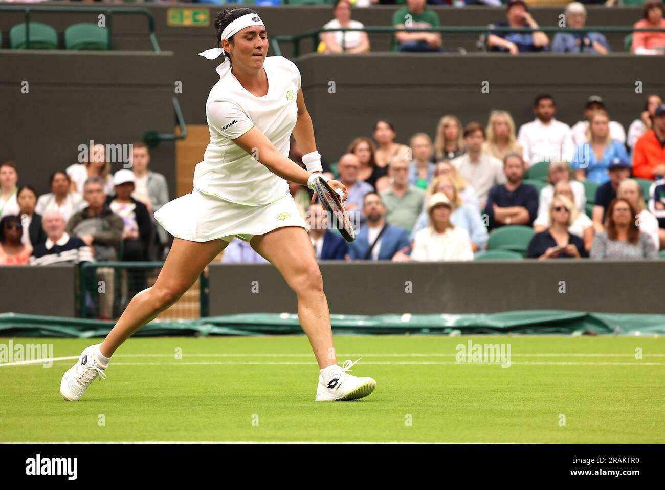 Londres, Inglaterra. 04th juillet 2023. Ons Jabeur (TUN) lors du tournoi de Wimbledon 2023 qui s'est tenu à Londres, en Angleterre. Crédit: Andre Chaco/FotoArena/Alamy Live News Banque D'Images