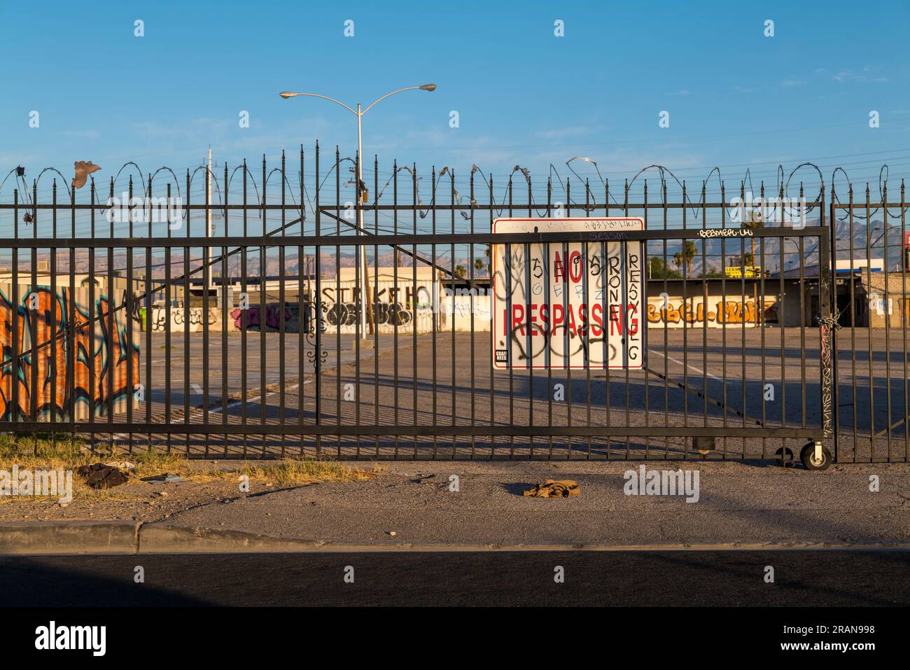 Aucun signe d'intrusion sur la porte en fer. Banque D'Images