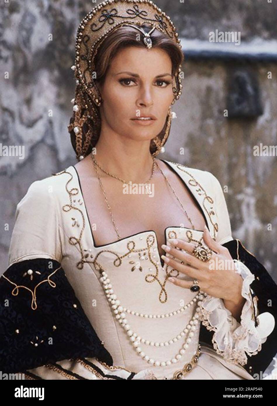 LE PRINCE ET LE PAUVRE (alias ÉPÉES CROISÉES) film de Warner Bros. 1977