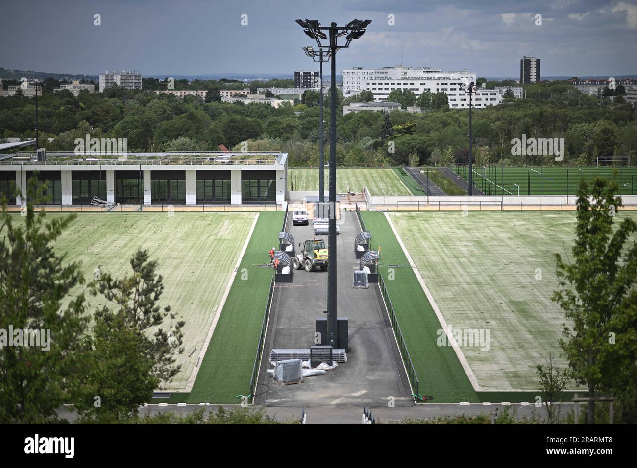 Poisy, France. 05 juillet 2023. Les terrains d'entraînement. Visite du nouveau centre d'entraînement du club de football du PSG Paris Saint-Germain, le 5 juillet 2023 à Poissy, à environ 30kms à l'ouest de Paris, France. Photo Eliot Blondet/ABACAPRESS.COM crédit : Abaca Press/Alamy Live News Banque D'Images