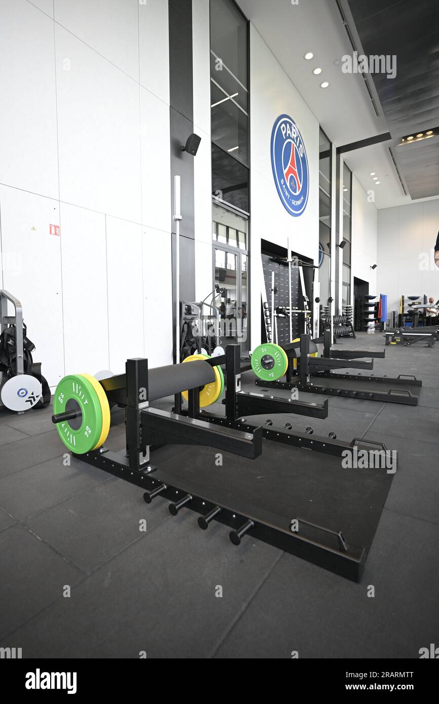 Poisy, France. 05 juillet 2023. Salle de sport. Visite du nouveau centre d'entraînement du club de football du PSG Paris Saint-Germain, le 5 juillet 2023 à Poissy, à environ 30kms à l'ouest de Paris, France. Photo Eliot Blondet/ABACAPRESS.COM crédit : Abaca Press/Alamy Live News Banque D'Images