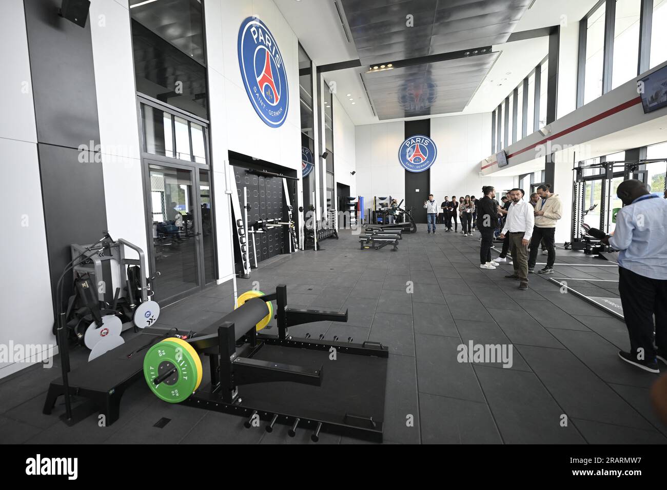 Poisy, France. 05 juillet 2023. Salle de sport. Visite du nouveau centre d'entraînement du club de football du PSG Paris Saint-Germain, le 5 juillet 2023 à Poissy, à environ 30kms à l'ouest de Paris, France. Photo Eliot Blondet/ABACAPRESS.COM crédit : Abaca Press/Alamy Live News Banque D'Images