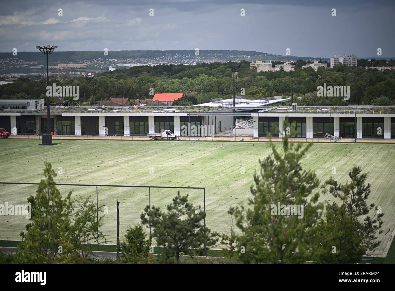 Poisy, France. 05 juillet 2023. Les terrains d'entraînement. Visite du nouveau centre d'entraînement du club de football du PSG Paris Saint-Germain, le 5 juillet 2023 à Poissy, à environ 30kms à l'ouest de Paris, France. Photo Eliot Blondet/ABACAPRESS.COM crédit : Abaca Press/Alamy Live News Banque D'Images