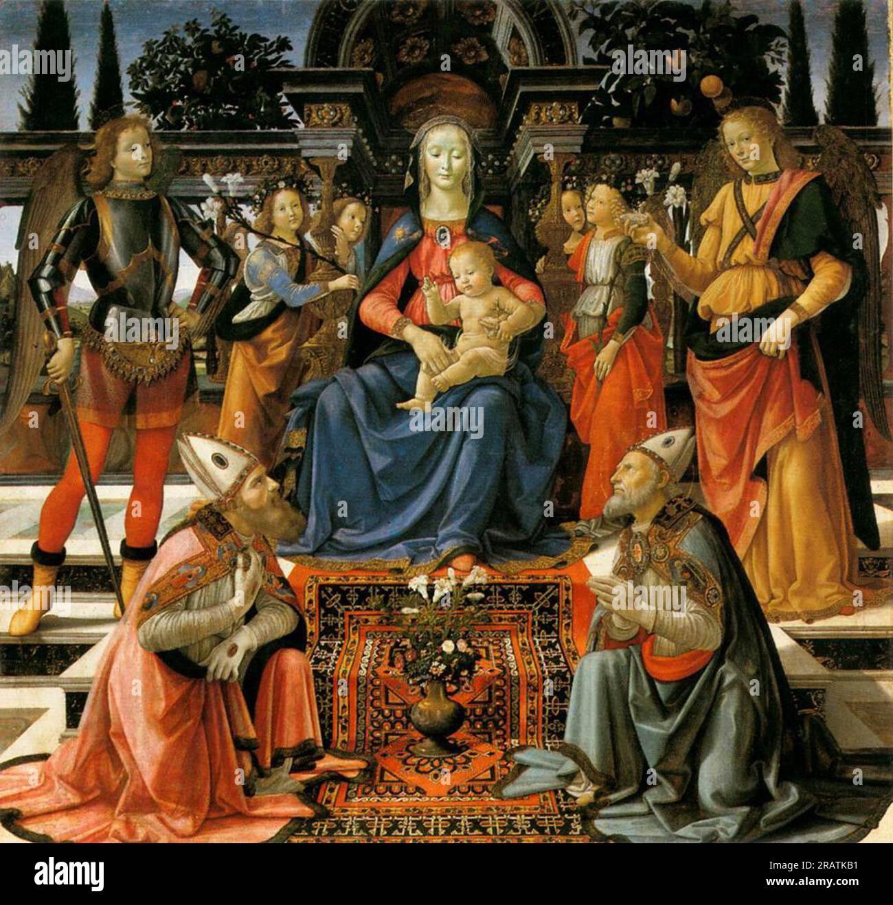 Madonna et enfant Enthroned avec quatre anges, les Archanges Michel et Raphaël, et Saint Gusto et St. Zenobius 1485 de Domenico Ghirlandaio Banque D'Images