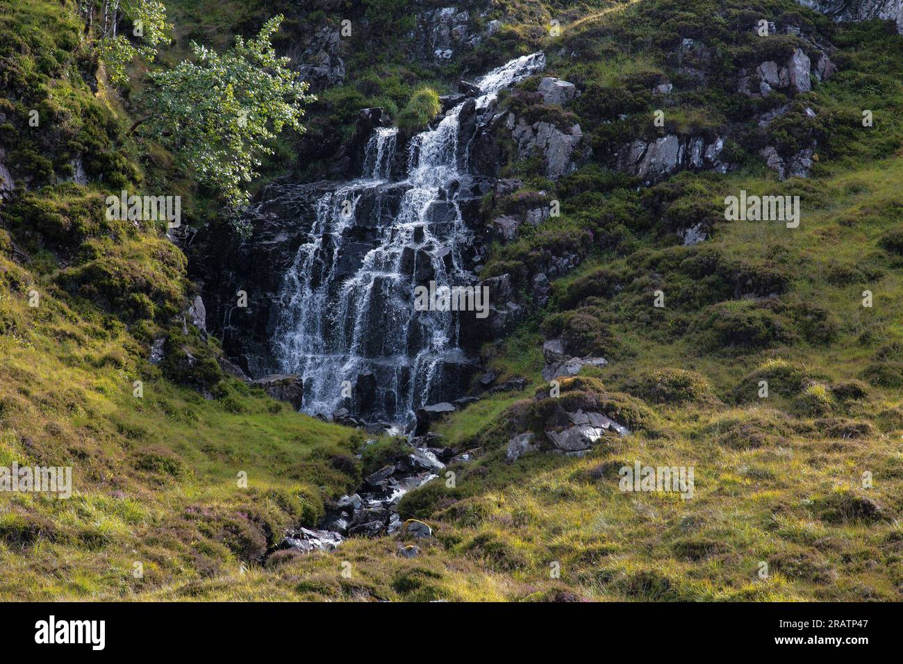 Glen Valtos Waterfall in , Lewis, Isle of Lewis, Hébrides, Hébrides extérieures, Îles occidentales, Écosse, Royaume-Uni, Grande-Bretagne Banque D'Images