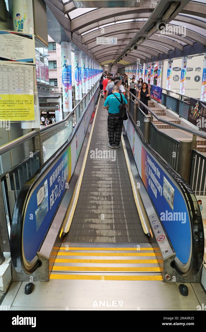 Le centre-Mid-Levels Escalator et système de passerelle, Hong Kong, Chine Banque D'Images