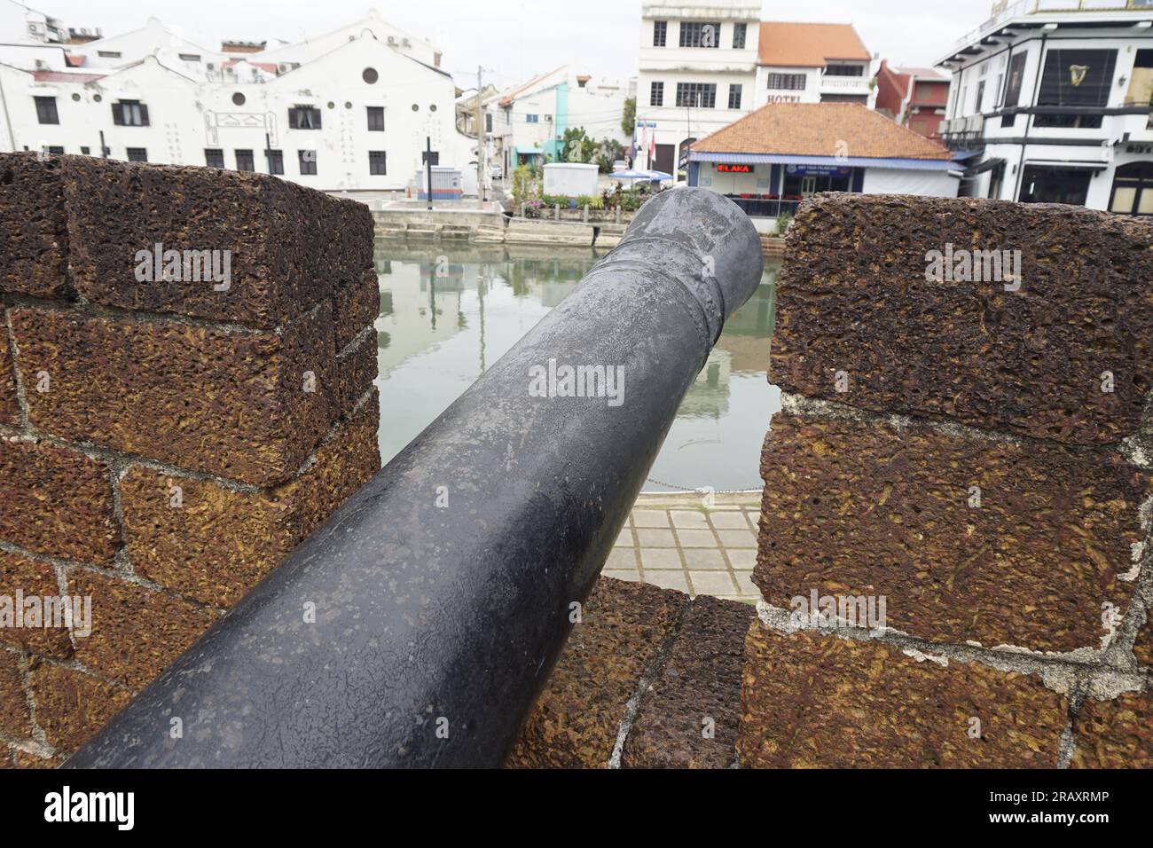 Canon à Bastion Middleburg , fort hollandais dans la ville de Malacca Banque D'Images