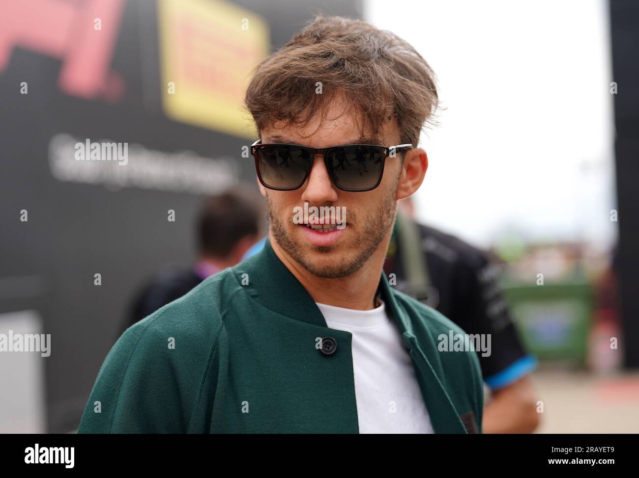 Pierre Gasly d'Alpine arrive en paddock jour avant le Grand Prix de Grande-Bretagne 2023 à Silverstone, Towcester. Date de la photo : jeudi 6 juillet 2022. Banque D'Images