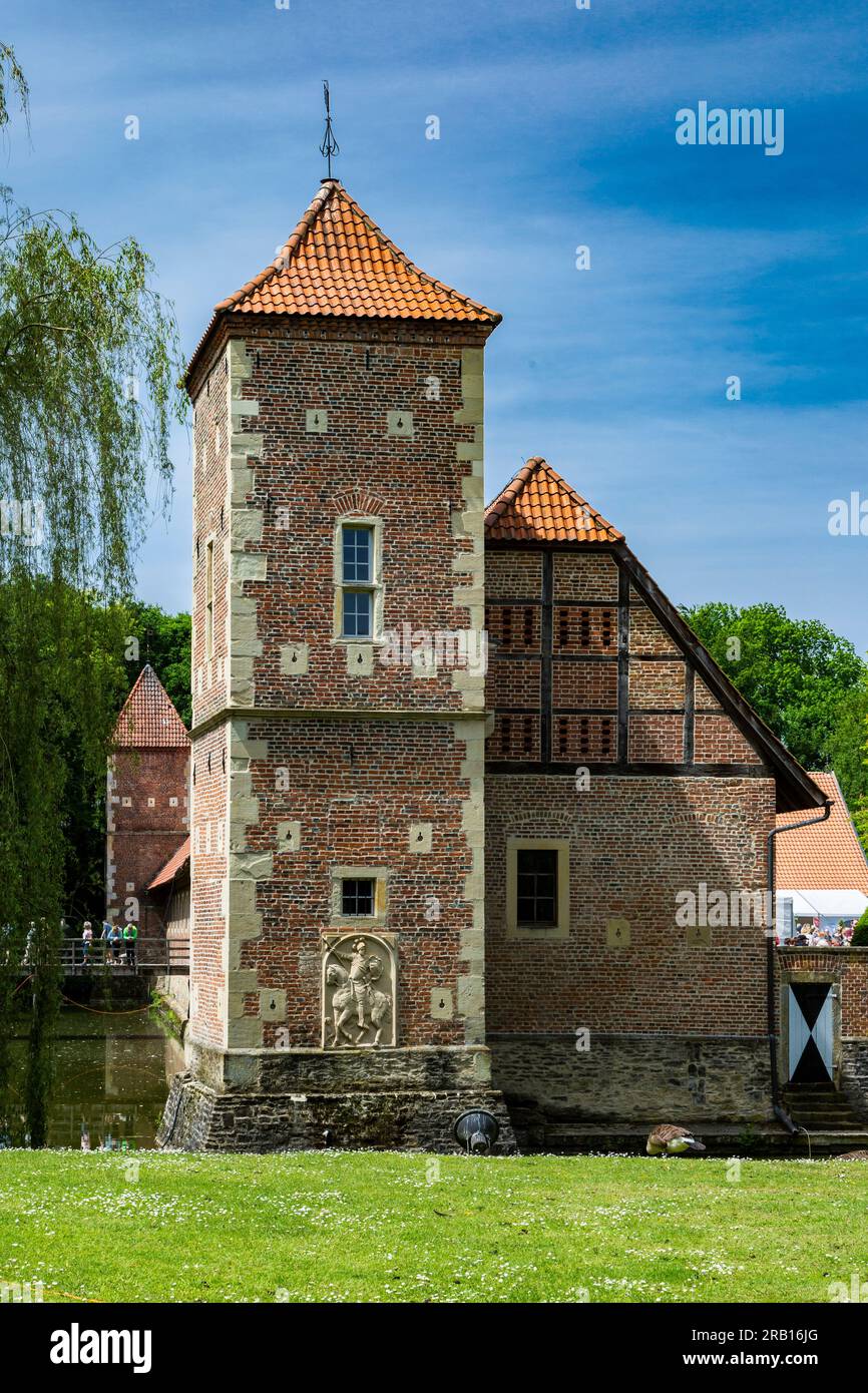 Allemagne, Havixbeck, Baumberge, Muensterland, Westphalie, Rhénanie du Nord-Westphalie, château de Huelshoff, château douves, Renaissance, lieu de naissance et parental Banque D'Images