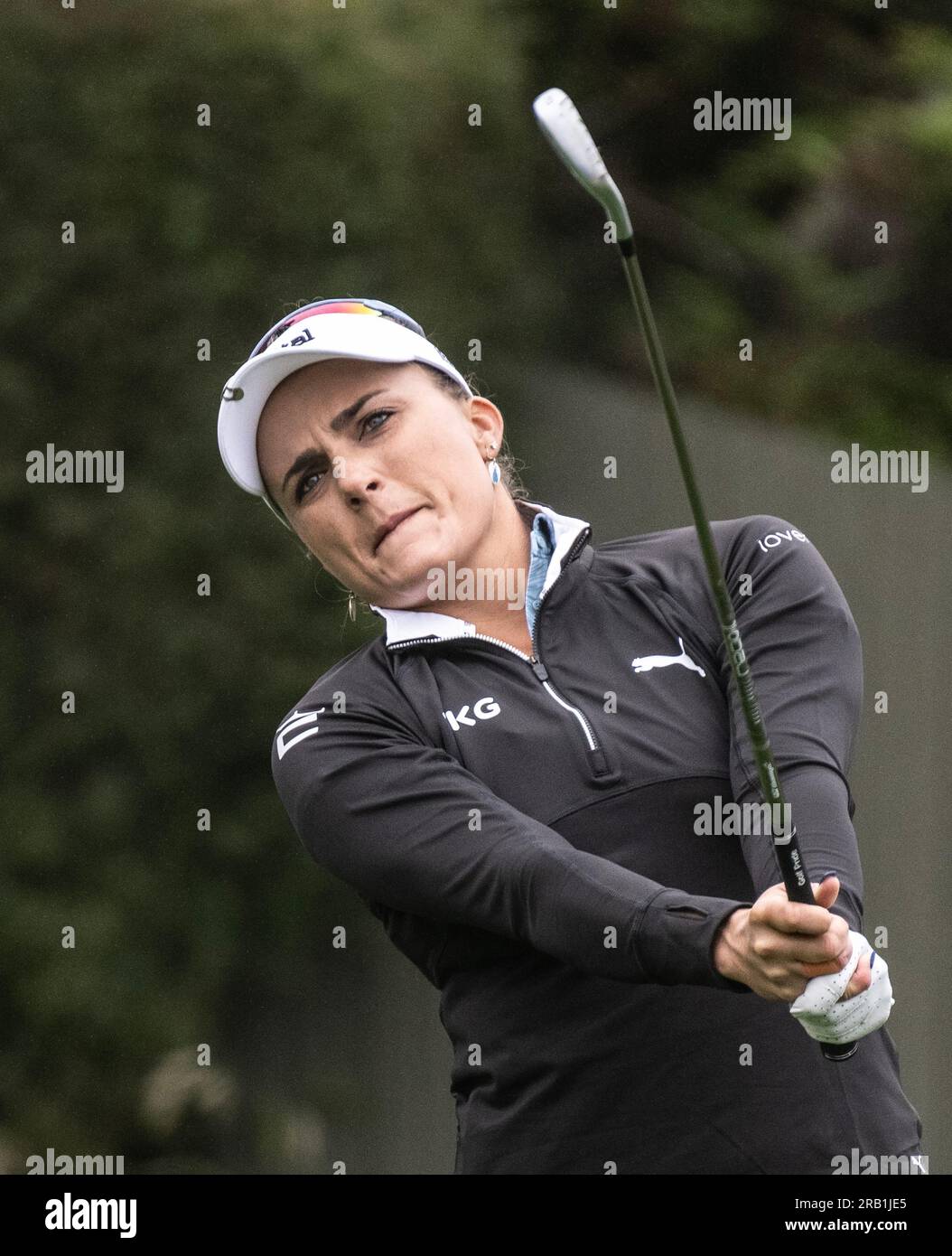 Pebble Beach, États-Unis. 06 juillet 2023. Lexi Thompson regarde son entraînement sur le 15e tee de la première ronde des femmes américaines Ouvert à Pebble Beach, Californie, le jeudi 6 juillet 2023. Photo de Terry Schmitt/UPI crédit : UPI/Alamy Live News Banque D'Images