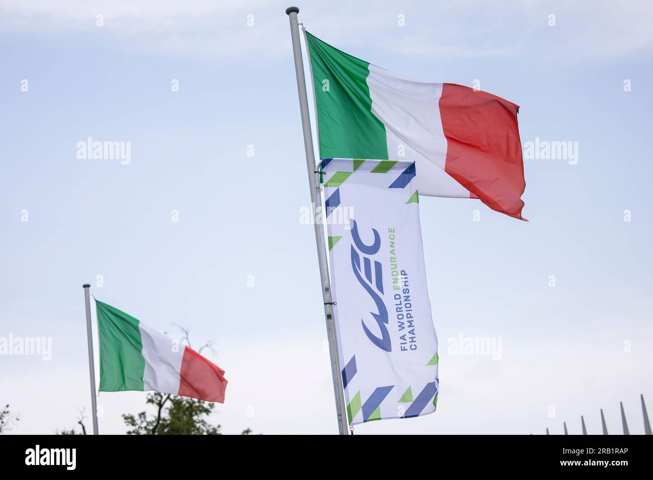 Monza, Italie. 06 juillet 2023. Illustration, drapeau italien pendant les 6 heures de Monza 2023, 3e manche du Championnat du monde d'Endurance FIA 2023, du 7 au 9 juillet 2023 sur l'Autodrome Nazionale di Monza, à Monza, Italie - photo Julien Delfosse/DPPI crédit : DPPI Media/Alamy Live News Banque D'Images